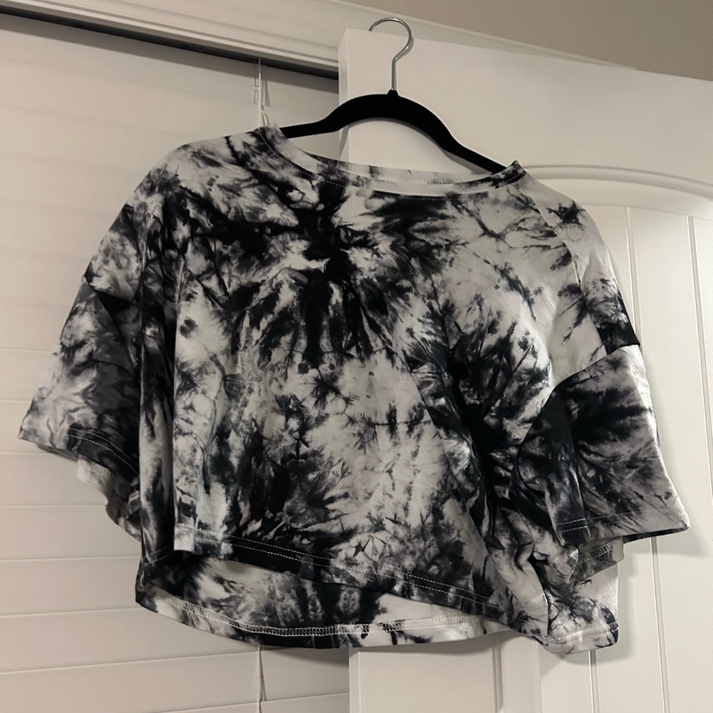 Marble Cropped top